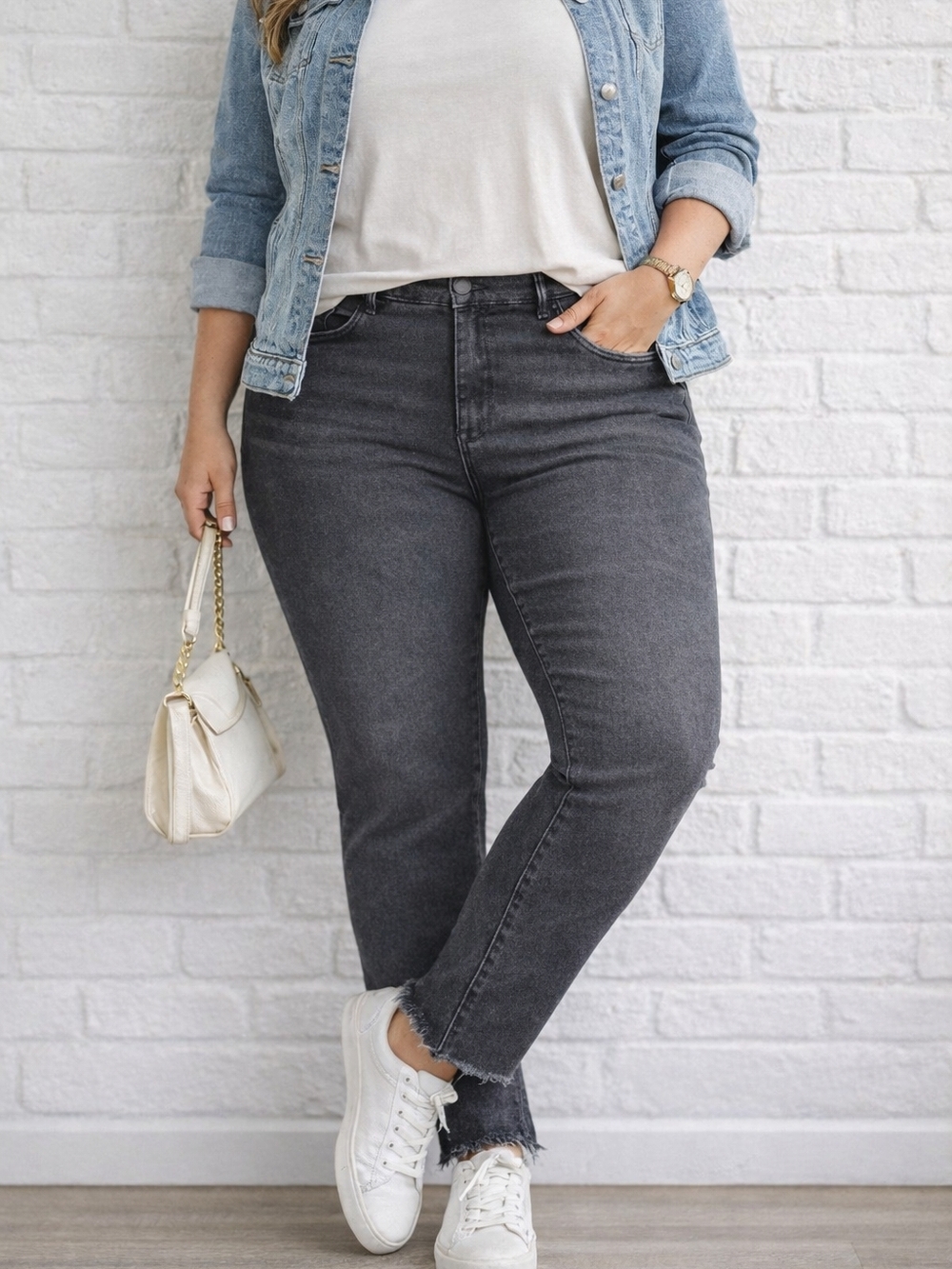 Democracy Gray Ankle Crop Jeans